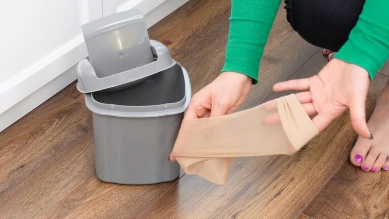 Cette astuce avec un vieux bas va transformer votre poubelle en un modèle d&rsquo;ordre…