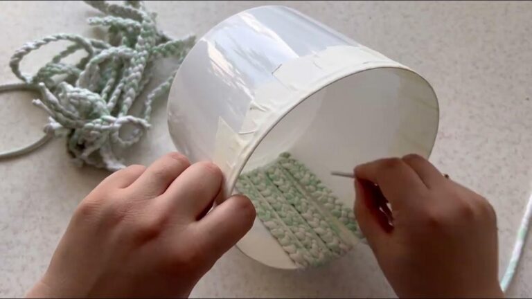 Cette astuce géniale transforme un simple seau en un objet déco incroyable…