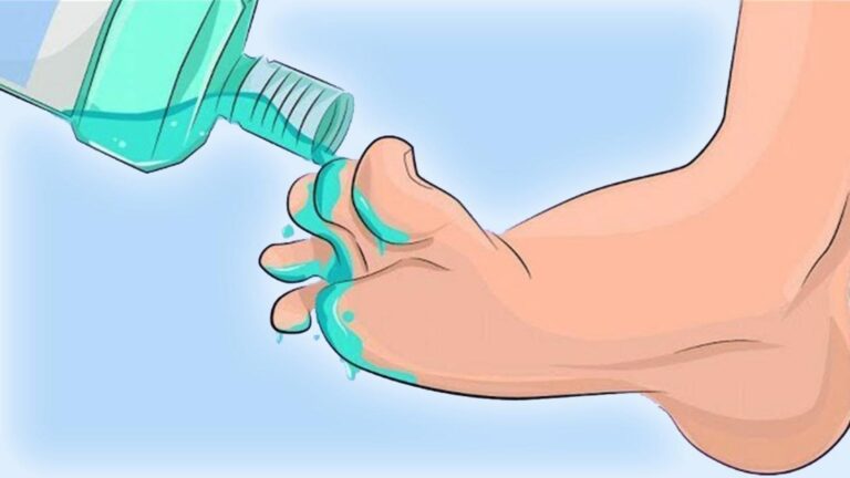 Cette astuce surprenante transforme votre bouche avec un simple bain de gargarisme…
