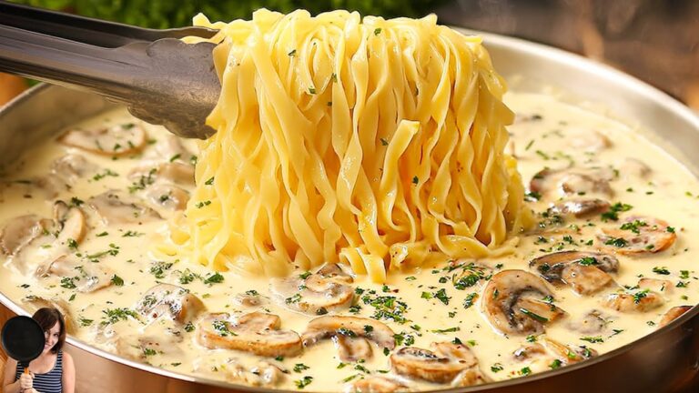 Découvrez 5 recettes de Spaghetti Alfredo prêtes en seulement 15 minutes !