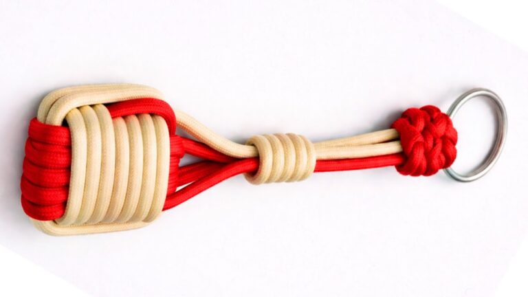Découvrez 5 astuces pour réaliser le nœud de porte-clés le plus demandé !