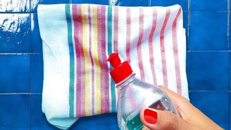 Découvrez comment un simple essuie-tout et du vinaigre peuvent résoudre ce problème courant
