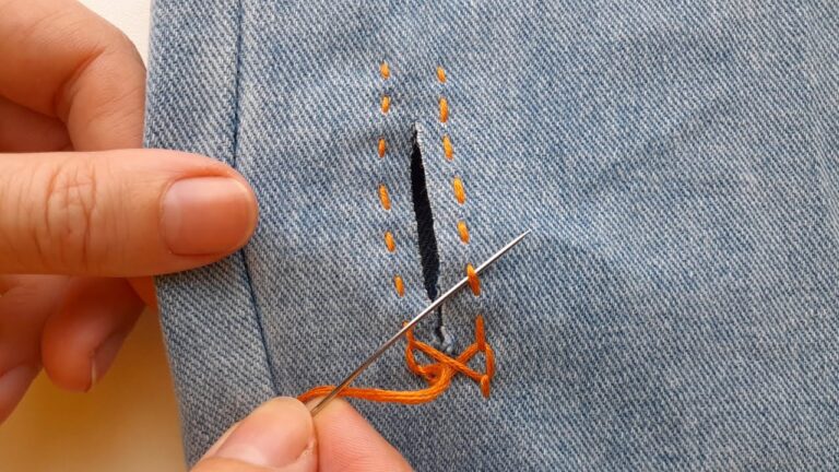 5 astuces incroyables pour redonner vie à vos jeans en quelques minutes !