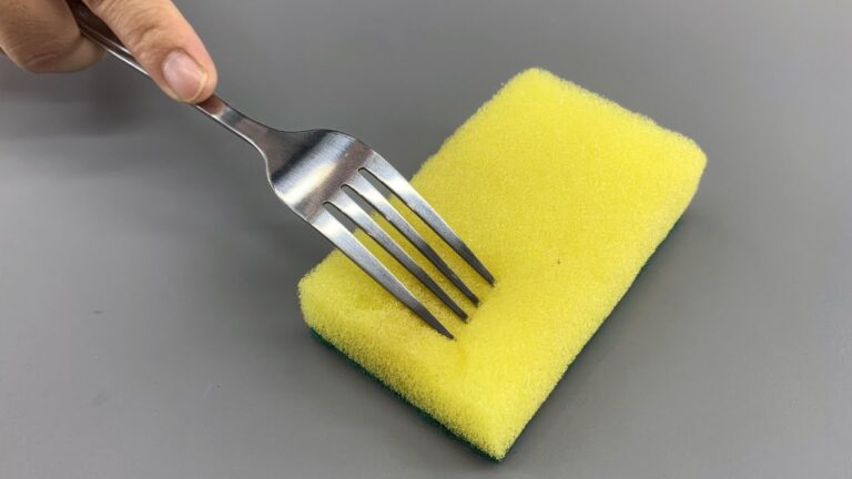 10 astuces incroyables avec une fourchette à découvrir absolument !